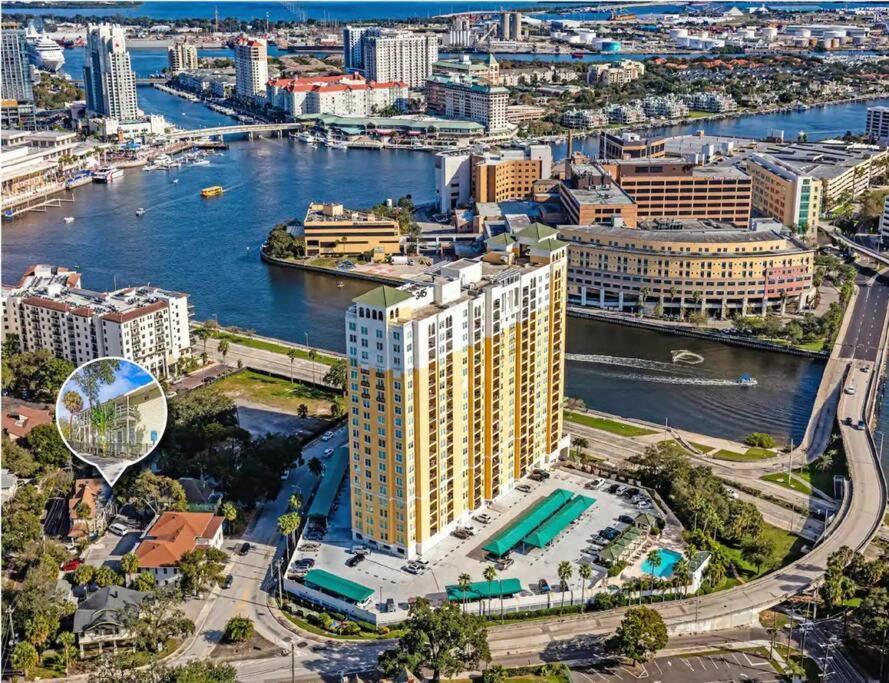 Luxury Suite By Tampa Convention Center & Hospital Екстер'єр фото