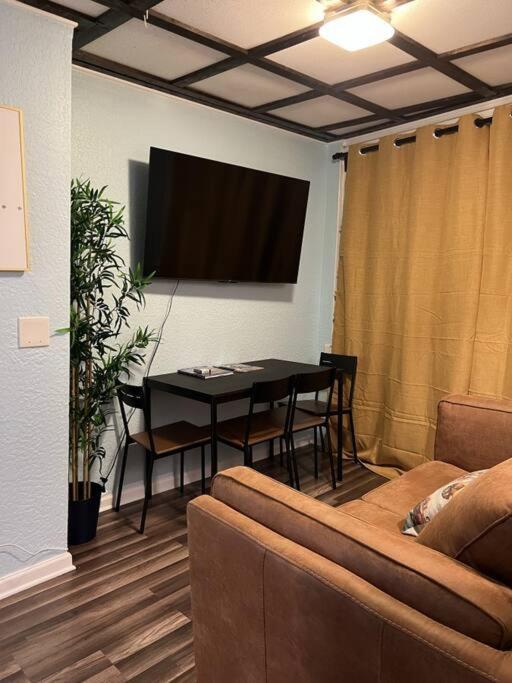 Luxury Suite By Tampa Convention Center & Hospital Екстер'єр фото